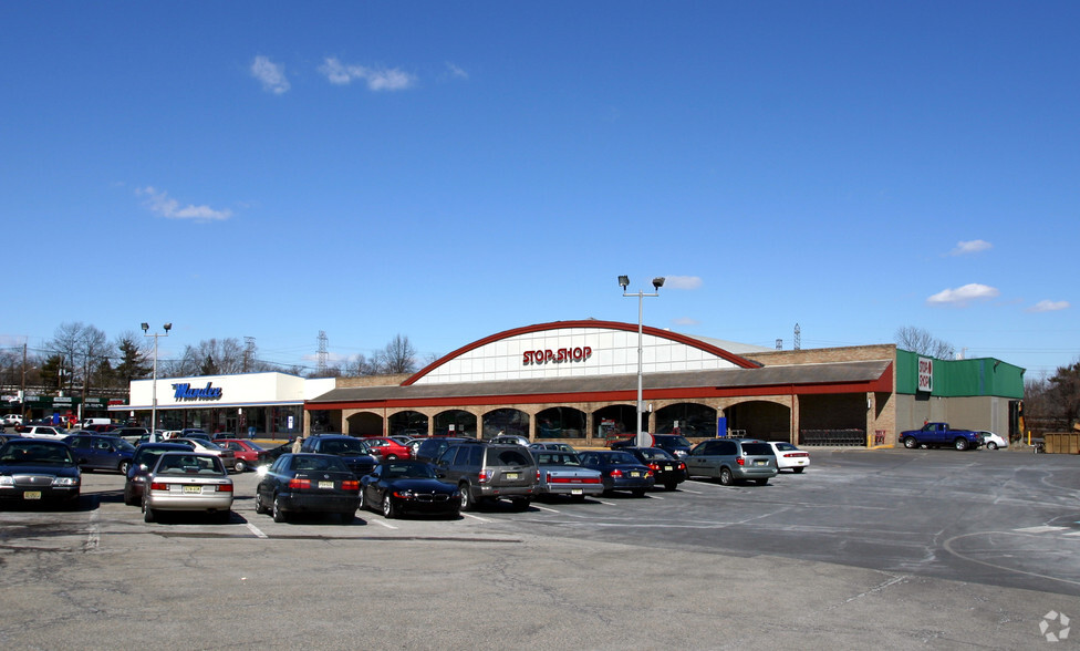 1169-1189 Broad St, Clifton, NJ for lease - Primary Photo - Image 1 of 3