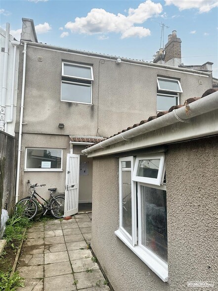 427 Gloucester Rd, Bristol for sale - Building Photo - Image 1 of 1