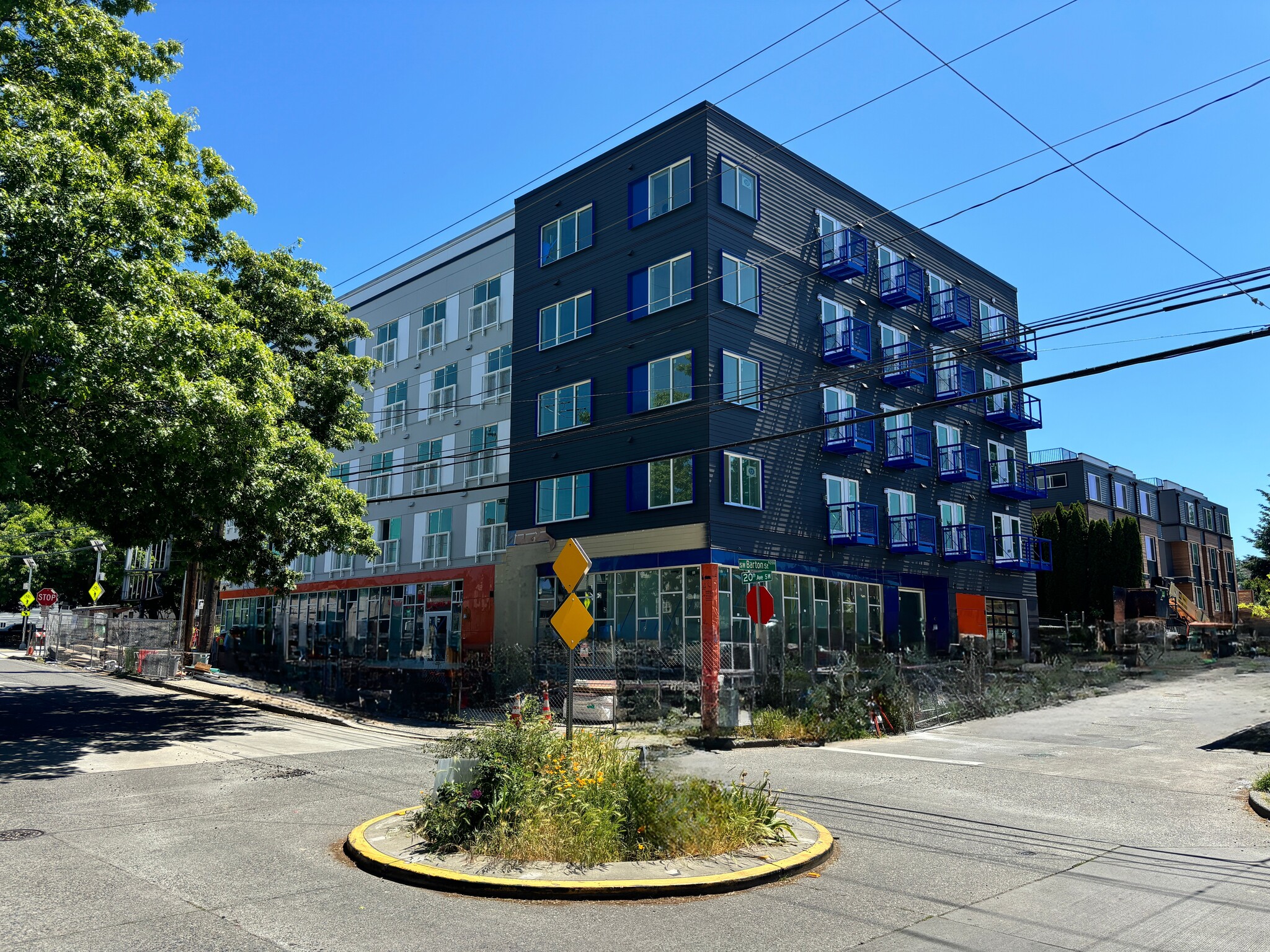 9208 20th Ave SW, Seattle, WA for lease Interior Photo- Image 1 of 16