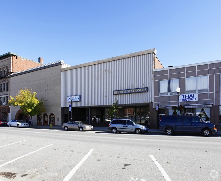153-155 Main St, Waterville, ME for sale - Primary Photo - Image 1 of 2