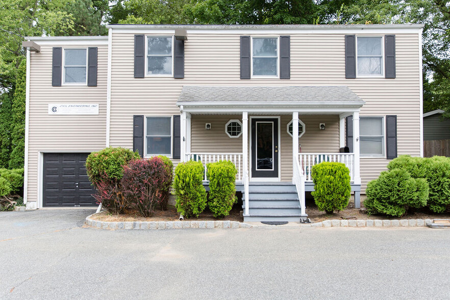 1 Cove St, Budd Lake, NJ for sale - Primary Photo - Image 1 of 11