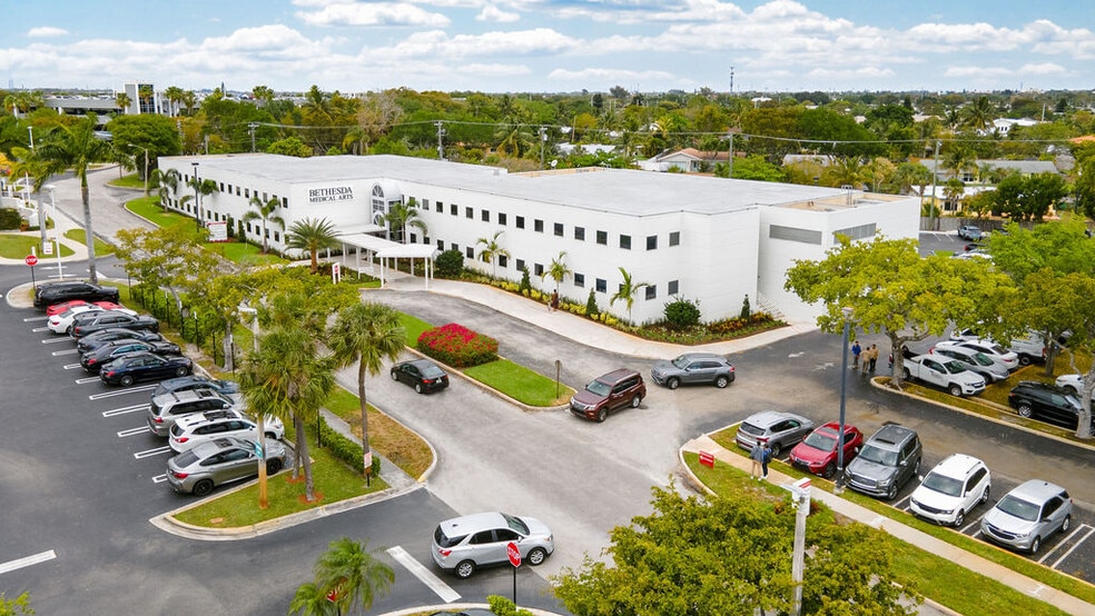 2623 S Seacrest Blvd, Boynton Beach, FL for lease - Building Photo - Image 2 of 4