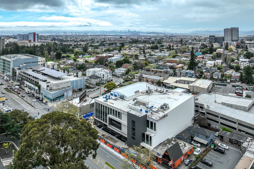 3901-3903 Broadway, Oakland, CA for lease - Construction Photo - Image 3 of 7