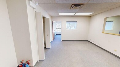 805-815 E Rand Rd, Arlington Heights, IL for lease Building Photo- Image 1 of 9