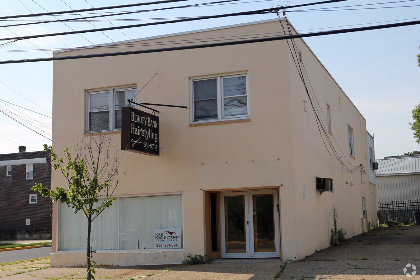 200 W Kings Hwy, Mount Ephraim, NJ 08059