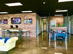 3521-3561 W Memorial Rd, Oklahoma City, OK for lease Interior Photo- Image 2 of 16