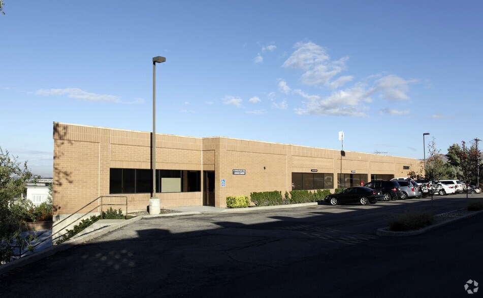2681 Parleys Way, Salt Lake City, UT for lease - Building Photo - Image 3 of 3