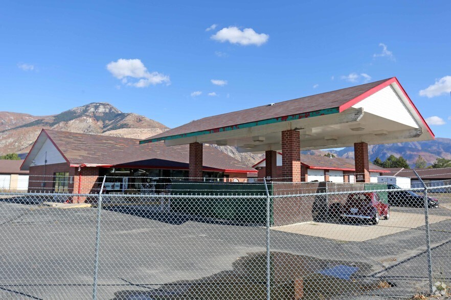 1096 N Hwy 89, Harrisville, UT for sale - Primary Photo - Image 1 of 1