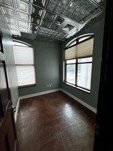 330 Pauls Dr, Brandon, FL for lease Interior Photo- Image 2 of 7