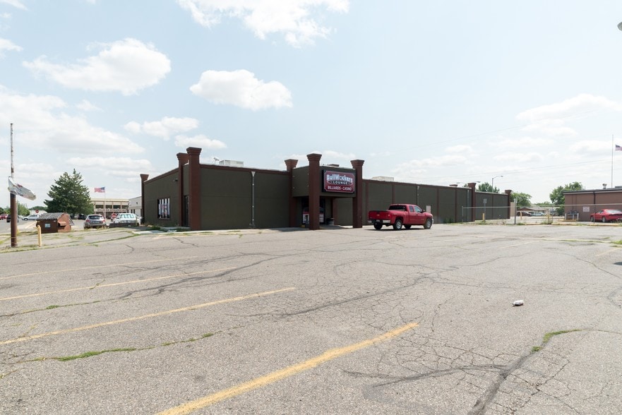 1517 Broadwater Ave, Billings, MT for sale - Building Photo - Image 1 of 1