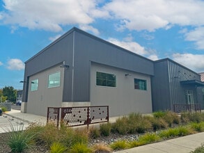 614 Cantrill Dr, Davis, CA for lease Interior Photo- Image 1 of 8