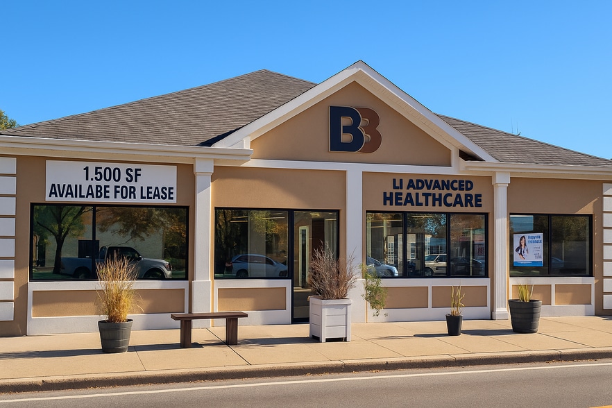 11-15 Carleton Ave, East Islip, NY for lease - Building Photo - Image 1 of 3