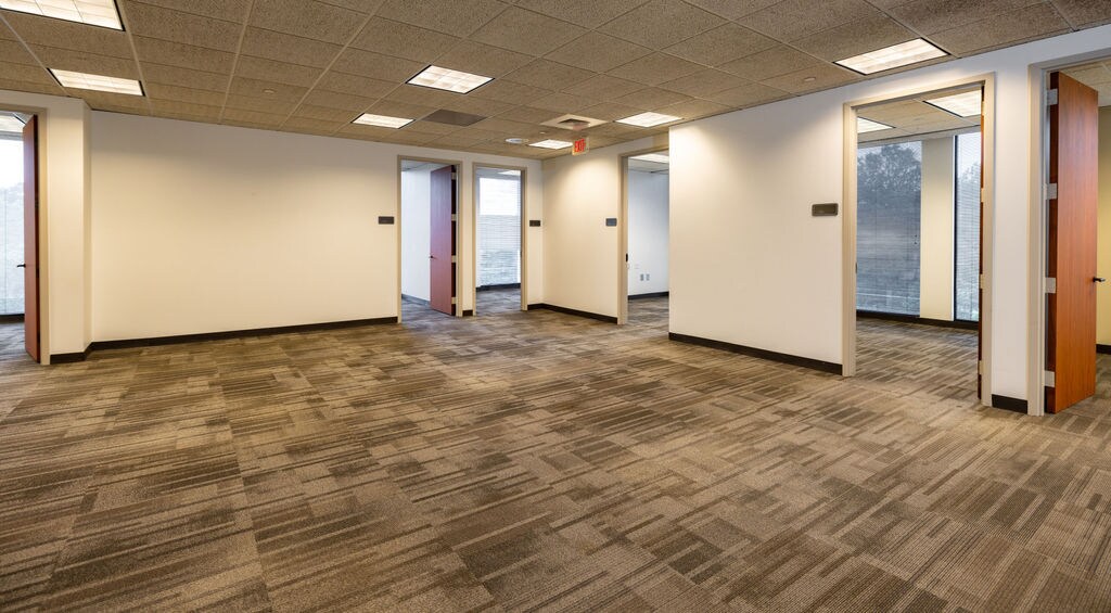 56 Perimeter Ctr E, Atlanta, GA for lease Interior Photo- Image 1 of 1