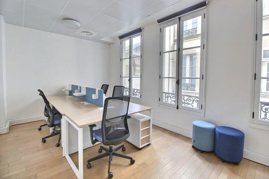 15 Rue Drouot, Paris for lease - Interior Photo - Image 3 of 8