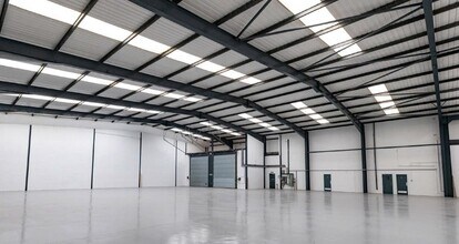 Victoria Rd, London for lease Interior Photo- Image 2 of 2