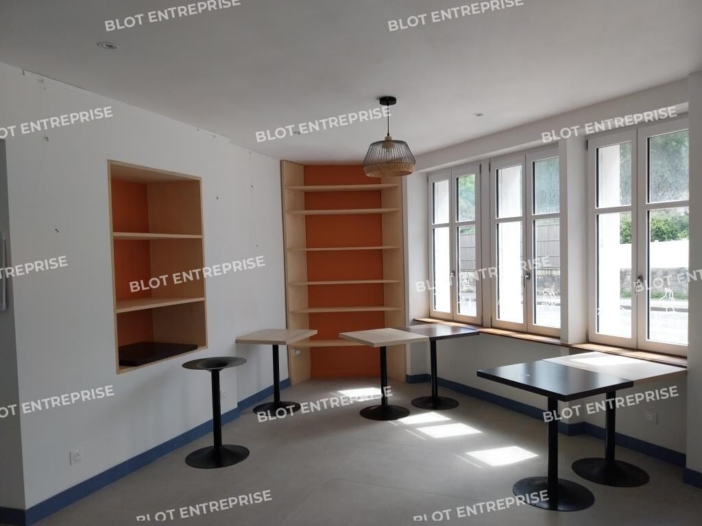 Vente Commerce 160 m² - Photo 1