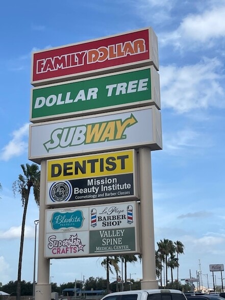 1123 E 9th St, Mission, TX for lease - Building Photo - Image 2 of 7