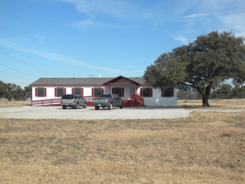 9000 Jacksboro Hwy, Fort Worth, TX 76135
