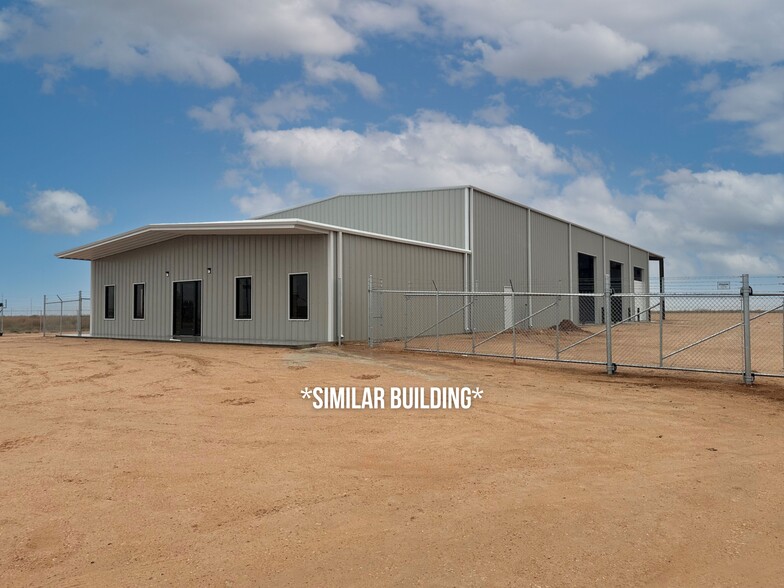 TBD Derrick Rd, Carlsbad, NM for lease - Primary Photo - Image 1 of 9