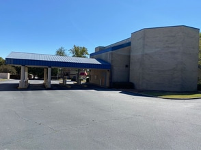 2521 Airport Trwy, Columbus, GA for lease Building Photo- Image 2 of 4