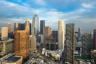 725 S Figueroa St, Los Angeles, CA - aerial  map view