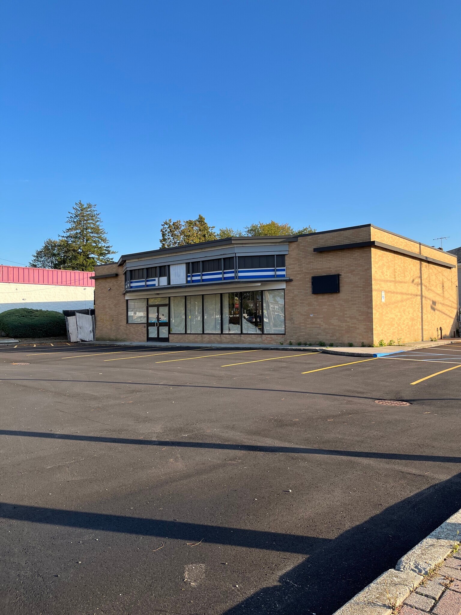 383 Hempstead Tpke, West Hempstead, NY for sale Building Photo- Image 1 of 1