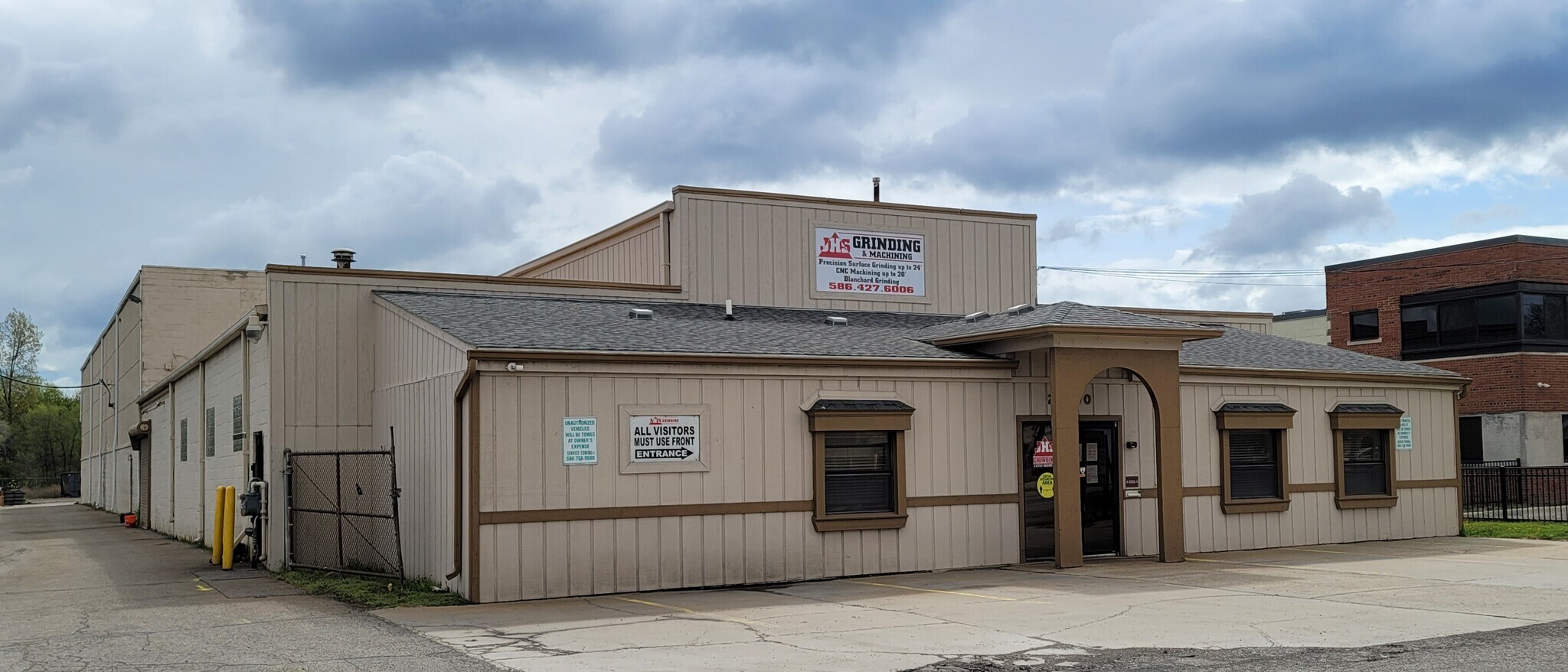 24700 Mound Rd, Warren, MI for sale Building Photo- Image 1 of 1