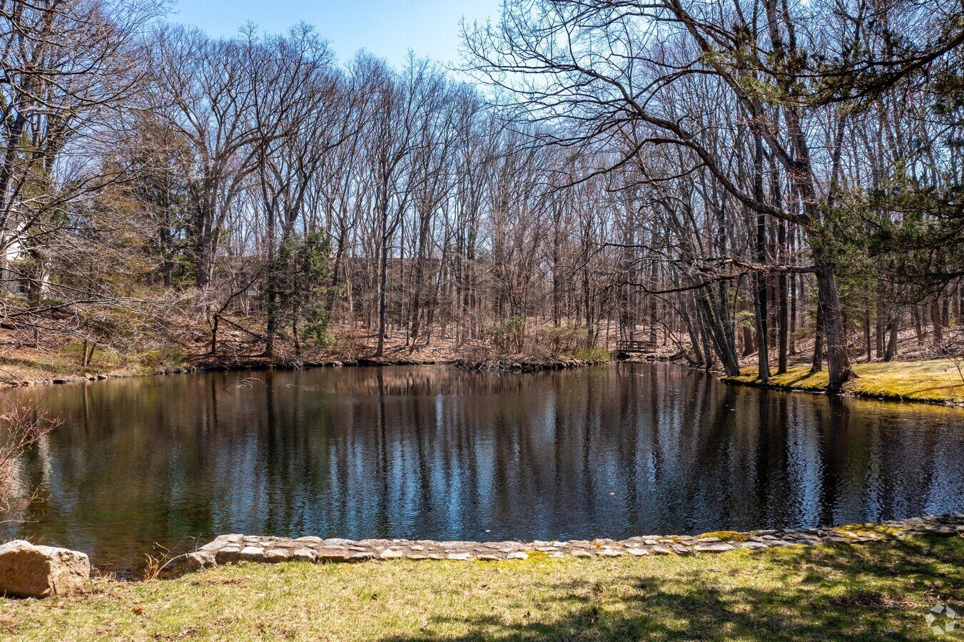 20 Westport Rd, Wilton, CT 06897