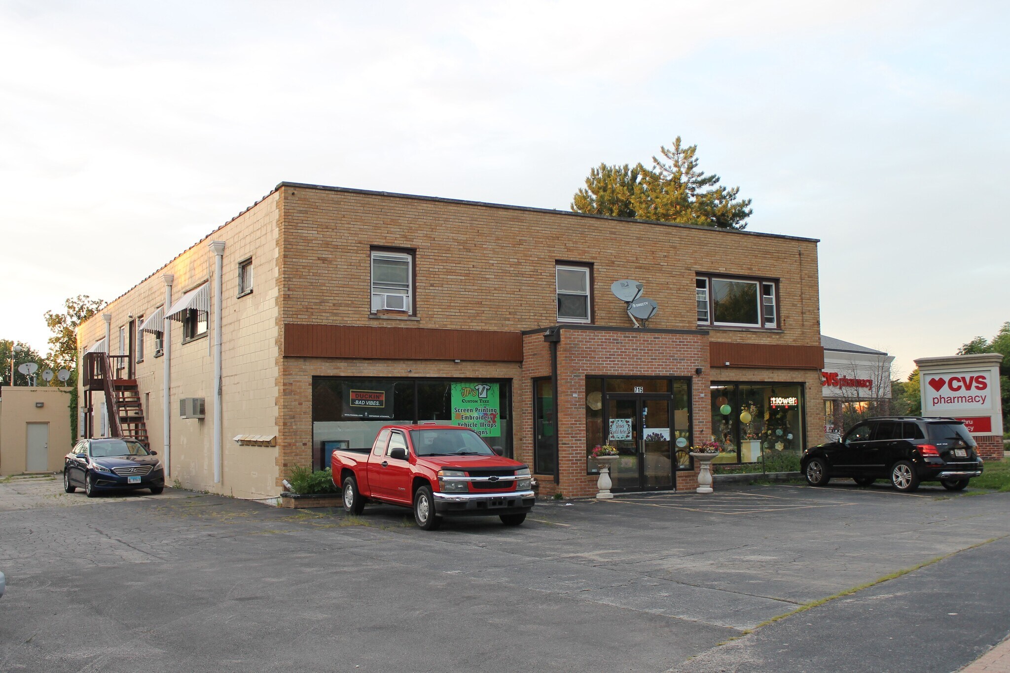 715 E State St, Geneva, IL for sale Building Photo- Image 1 of 1