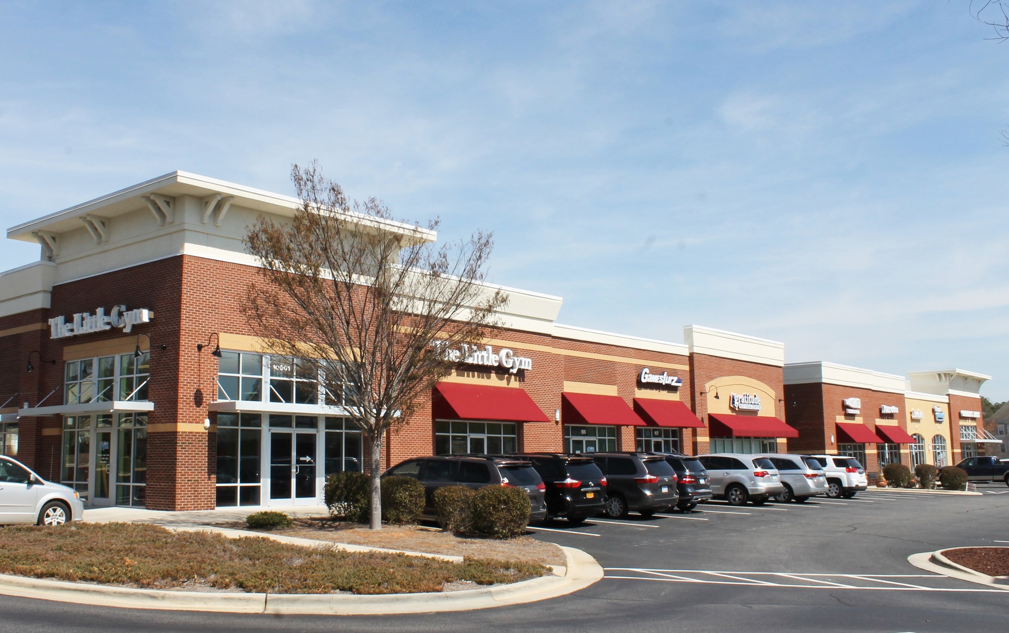 1121 Falls River Ave, Raleigh, Nc 27614 - Falls River Towne Center 