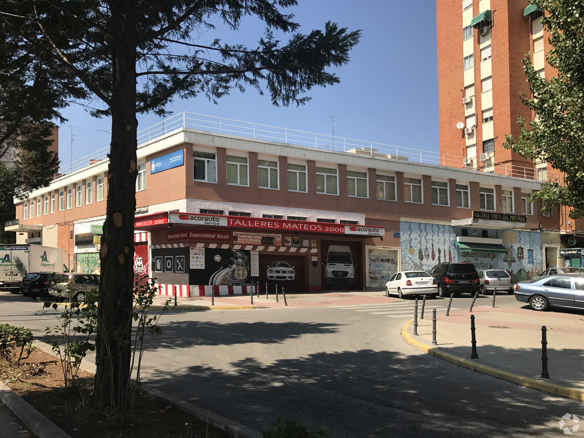 Calle de la Habana, 37, Fuenlabrada, Madrid for sale Primary Photo- Image 1 of 6