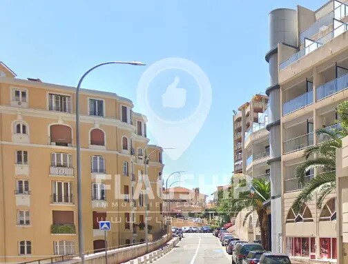 Retail in Beausoleil for sale Building Photo- Image 1 of 3