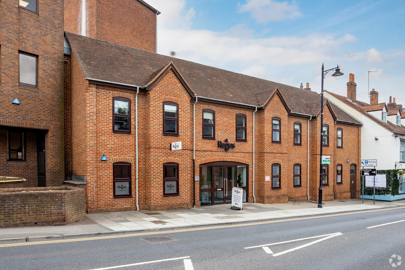 12-20 Oxford St, Newbury, RG14 1JB - Oxford House | LoopNet