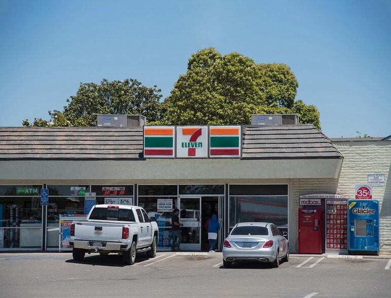 1104 S Blosser Rd, Santa Maria, CA for sale - Building Photo - Image 2 of 4