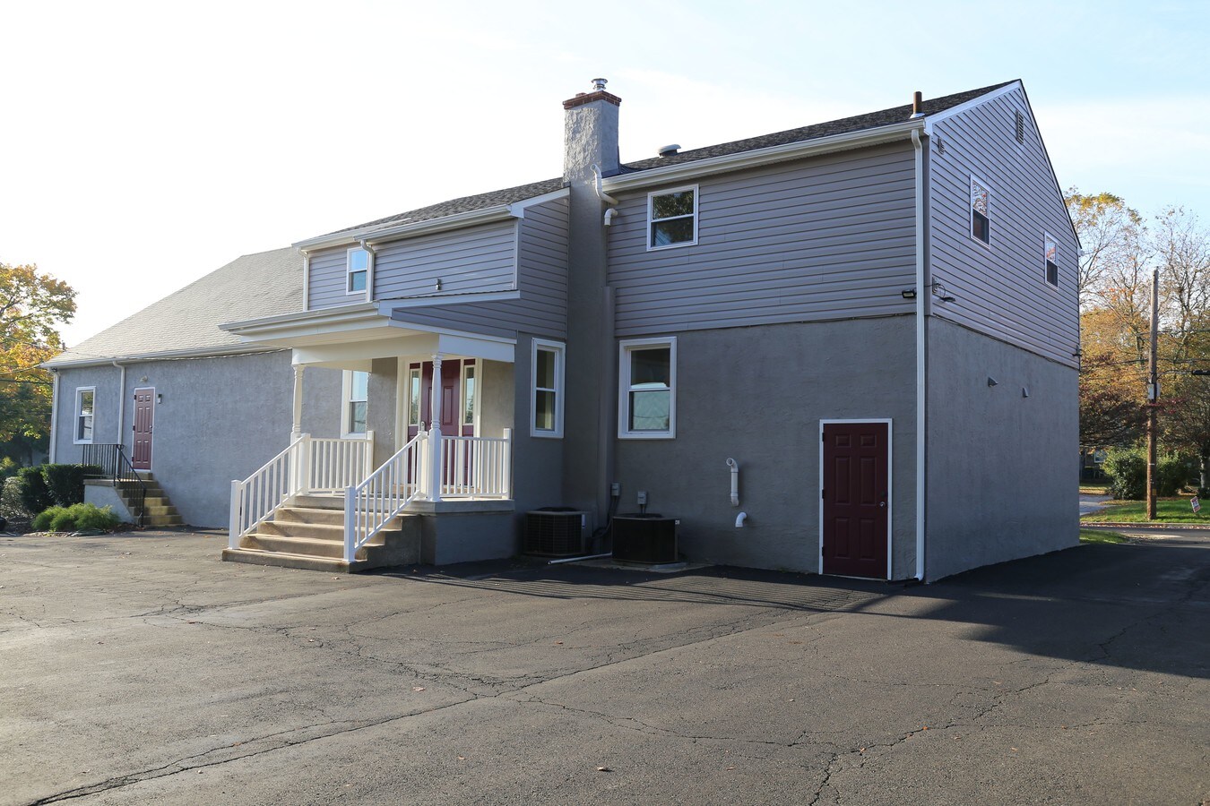 1000 N York Rd, Willow Grove, PA 19090