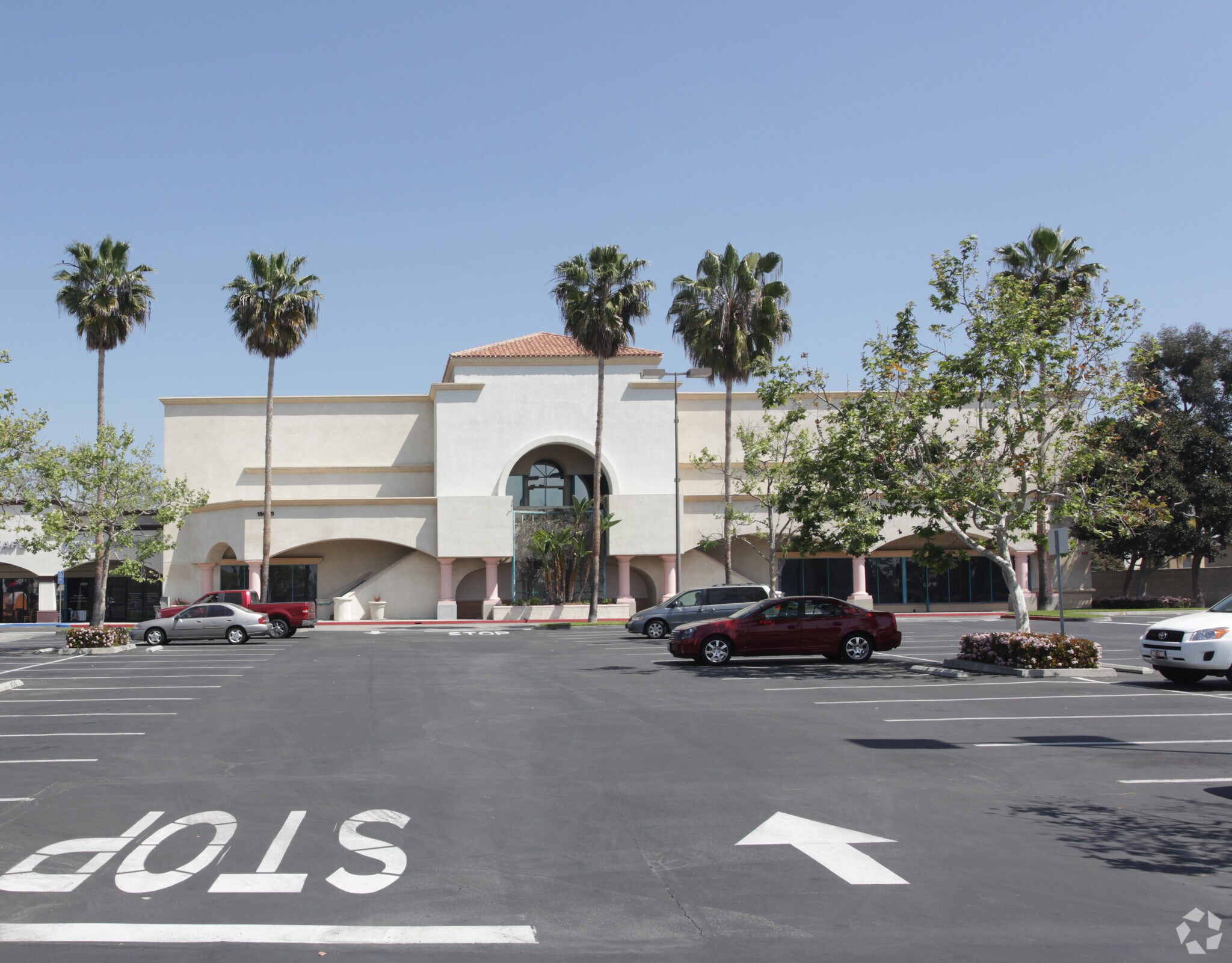 15020 La Mirada Blvd, La Mirada, CA 90638