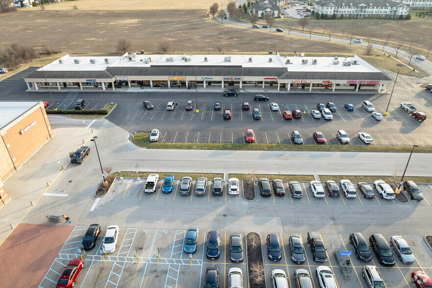 27072 Carronade Dr, Perrysburg, OH for lease - Building Photo - Image 3 of 7