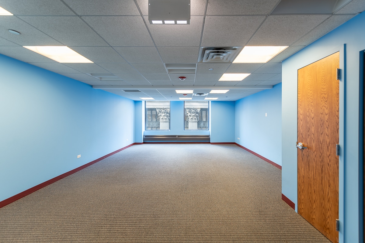 134 N LaSalle St, Chicago, IL for lease Interior Photo- Image 1 of 4