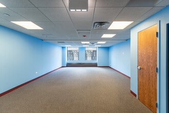 134 N LaSalle St, Chicago, IL for lease Interior Photo- Image 1 of 4