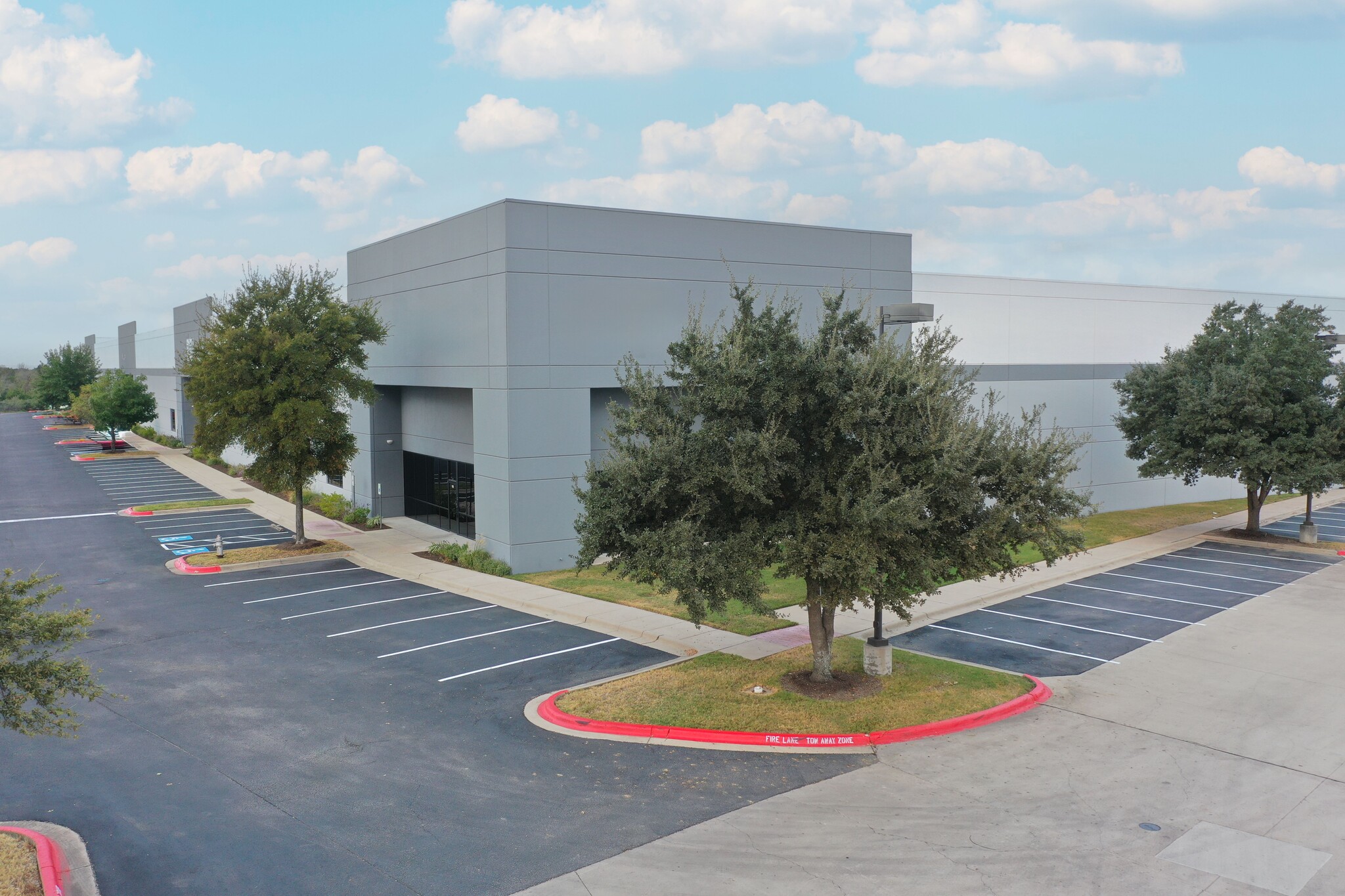 6301 E Stassney Ln, Austin, TX for lease Building Photo- Image 1 of 6