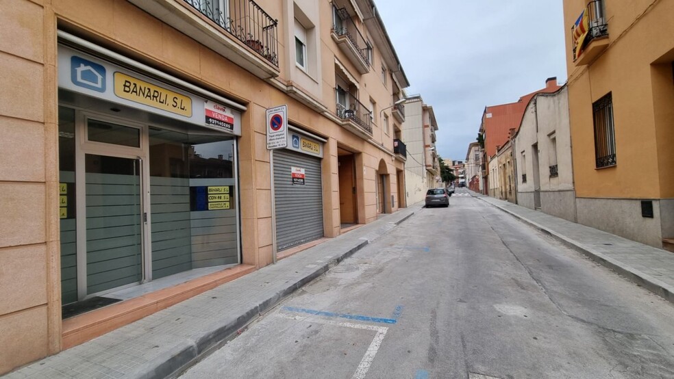 Retail in Castellar del Vallès, Barcelona for lease - Building Photo - Image 2 of 2