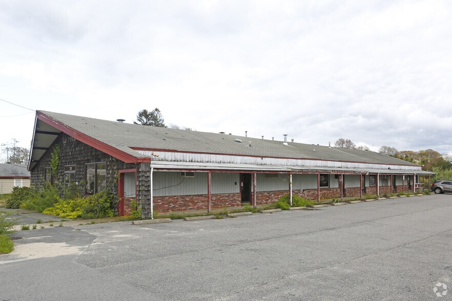 228 Main St, Buzzards Bay, MA for sale - Primary Photo - Image 1 of 1