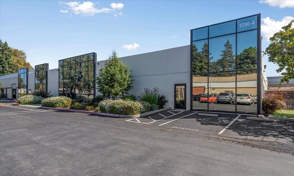 1290 Reamwood Ave, Sunnyvale, CA for lease - Building Photo - Image 3 of 37