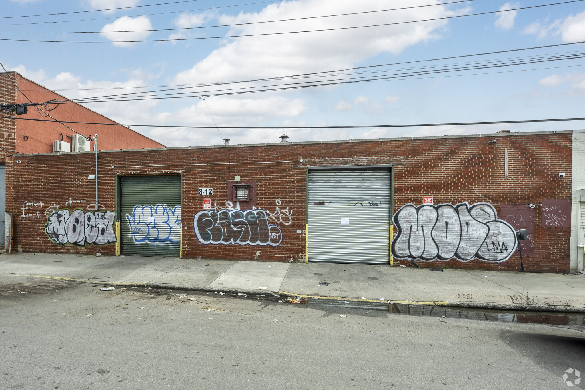 8-12 Preston Ct, Brooklyn, NY for lease Primary Photo- Image 1 of 6