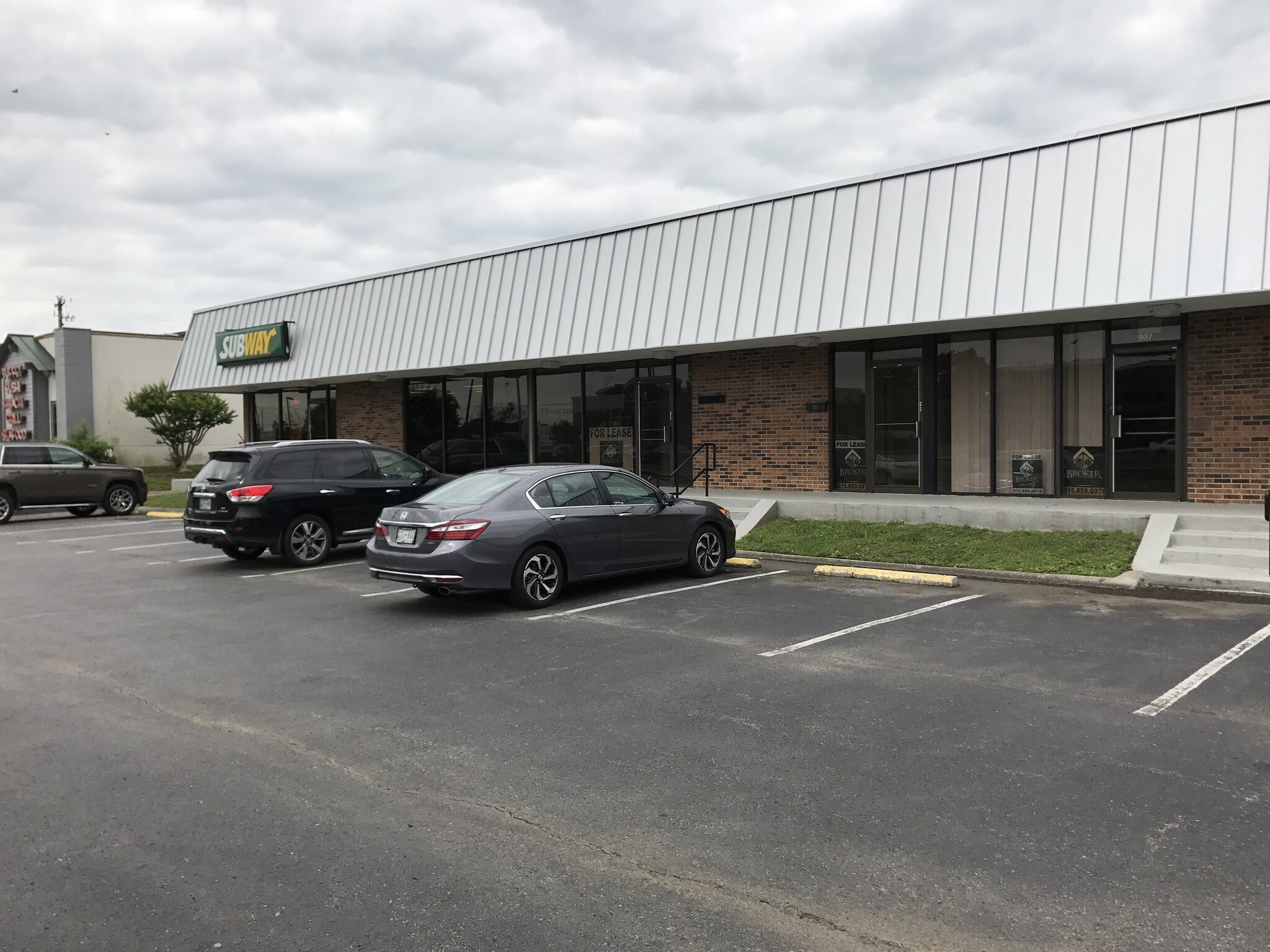 907 Rivergate Pky, Goodlettsville, TN 37072 Rivergate Business Park