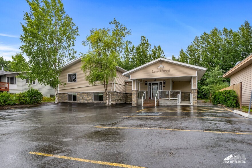 4119 Laurel St, Anchorage, AK for sale - Building Photo - Image 1 of 1