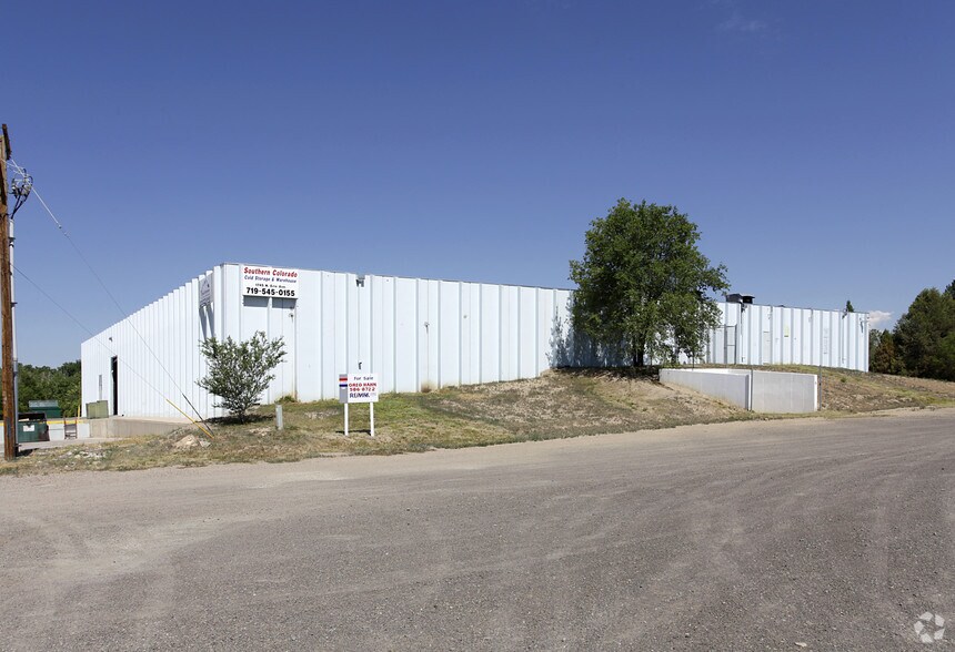 1745 N Erie Ave, Pueblo, CO for lease - Building Photo - Image 3 of 22