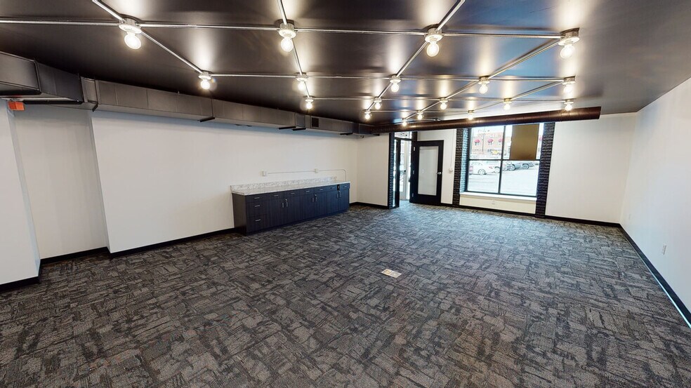 11 Division St E, Buffalo, MN for sale - Building Photo - Image 1 of 1