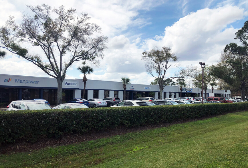 2430-2492 Sand Lake Rd, Orlando, FL for lease - Building Photo - Image 2 of 6