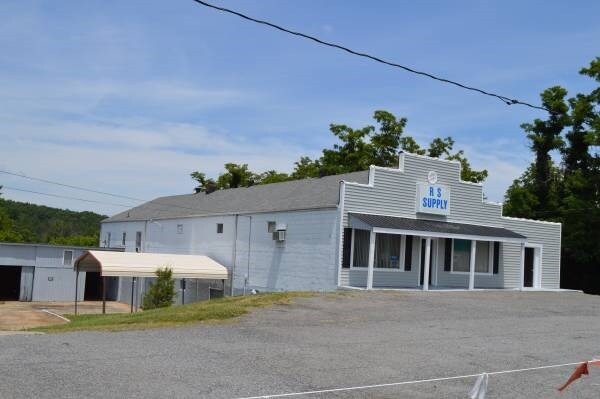 9006 Wards Rd, Rustburg, VA for sale - Primary Photo - Image 1 of 1